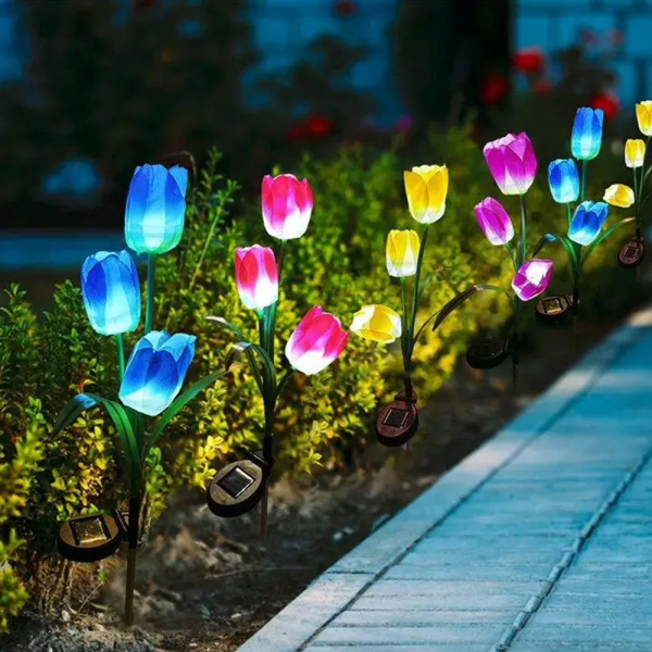 Садові світильники на сонячних батареях